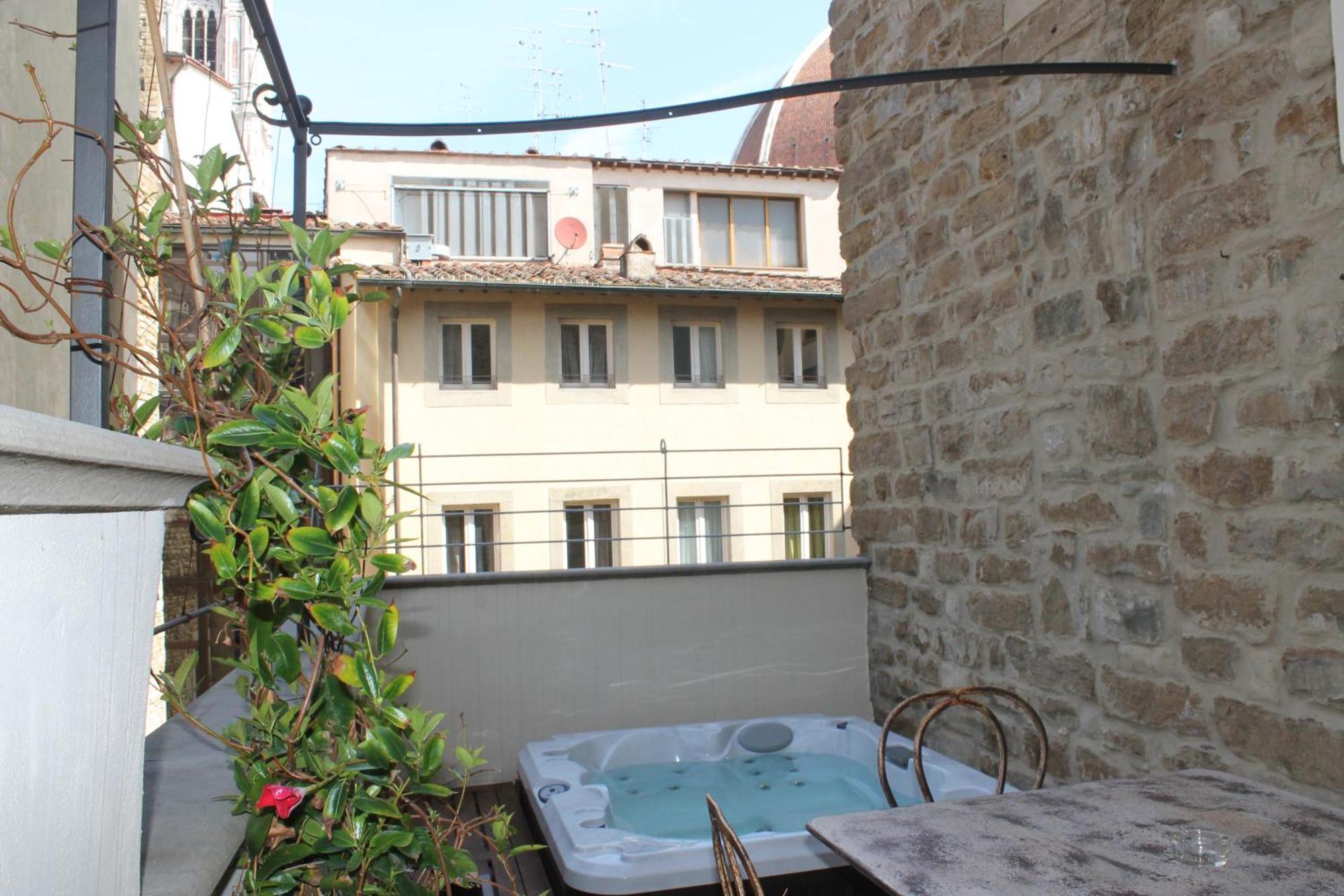 Donati Luxury Tower Suites Firenze Bagian luar foto