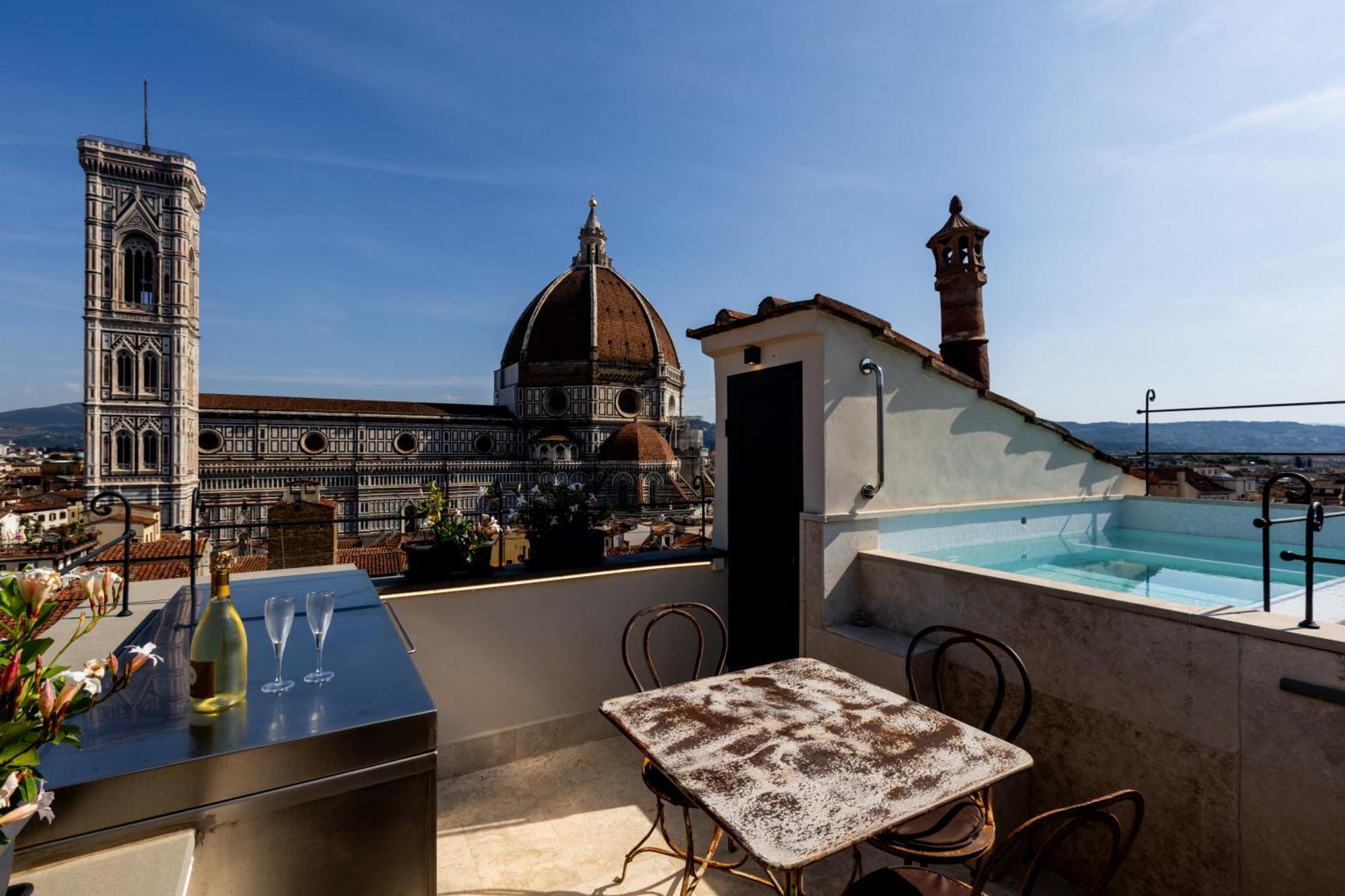 Donati Luxury Tower Suites Firenze Bagian luar foto